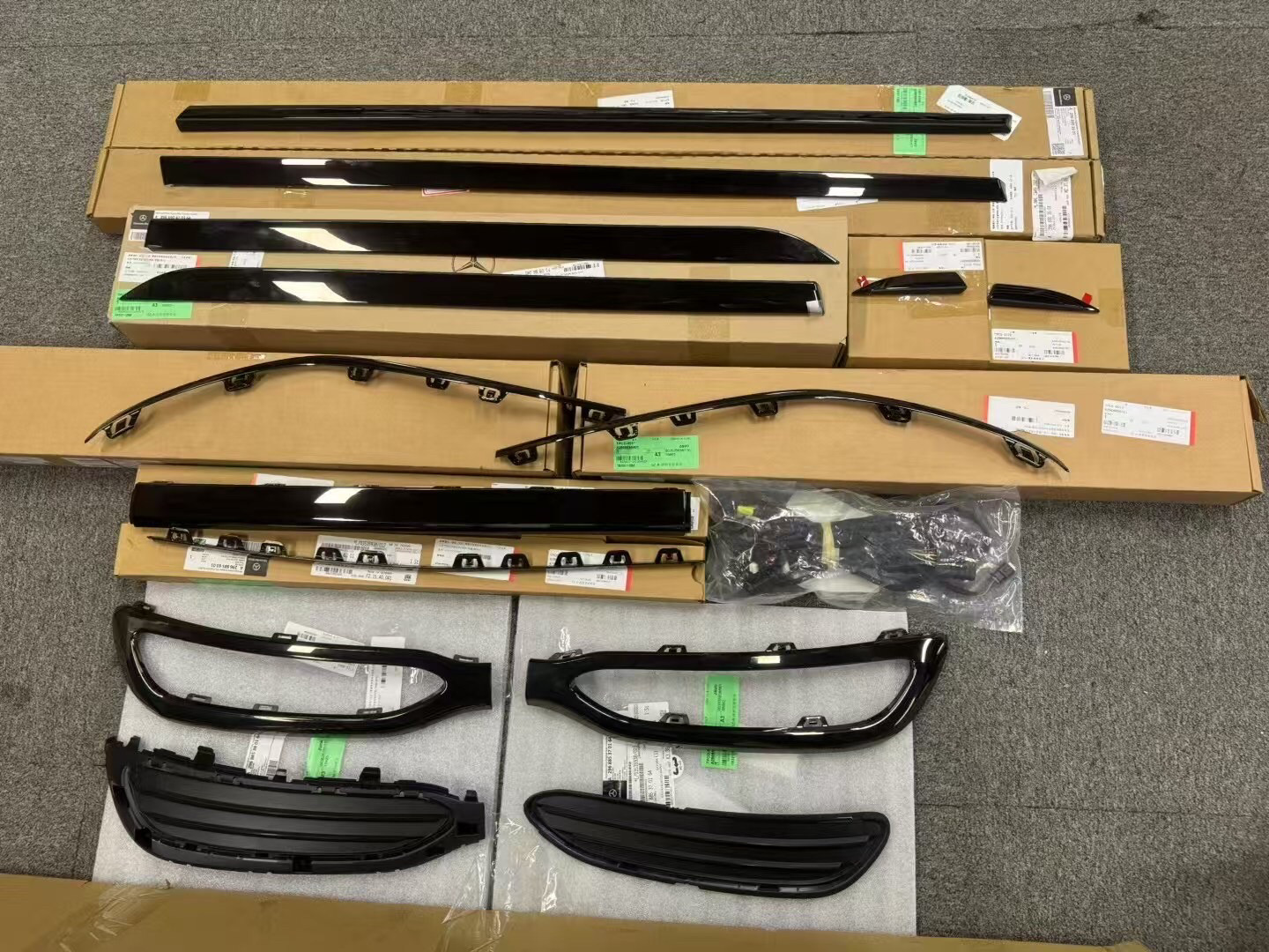 适用奔驰电动车EQA350EQS250EQC450EQB250机爪垫胶平行杆胶套球笼