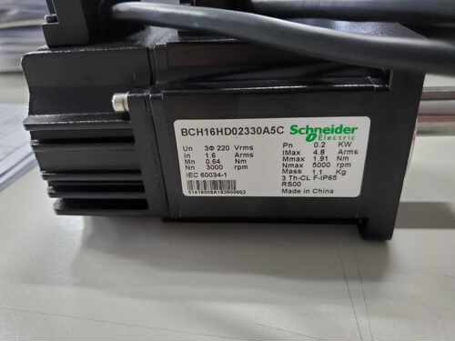 全新LXM16伺服电机BCH16HC02330A5C2全新质保一年代替LXM23