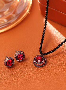 爆款红色锆石吊坠项链耳钉简约时尚高级感毛衣链耳环过年本命年潮