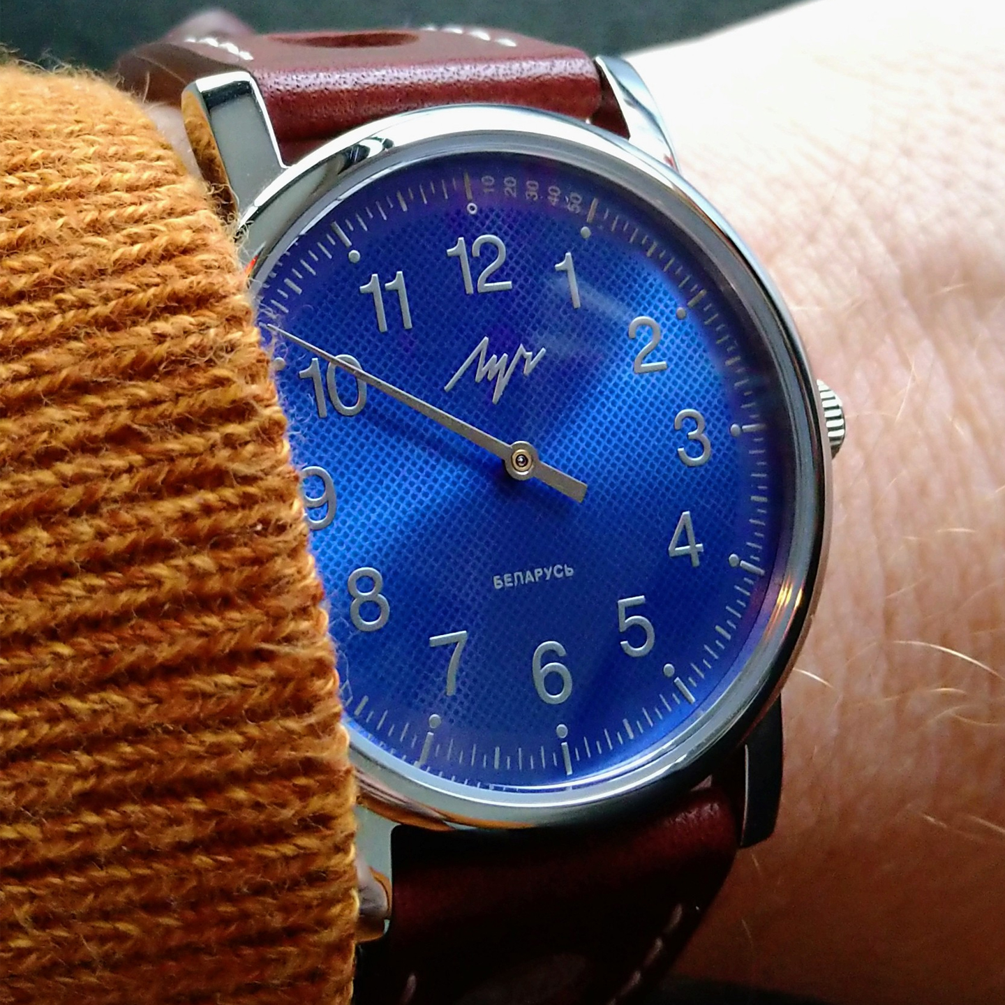 欧洲男表简约女表单表针机械超薄极简小众手表欧洲进口LUCH曙光