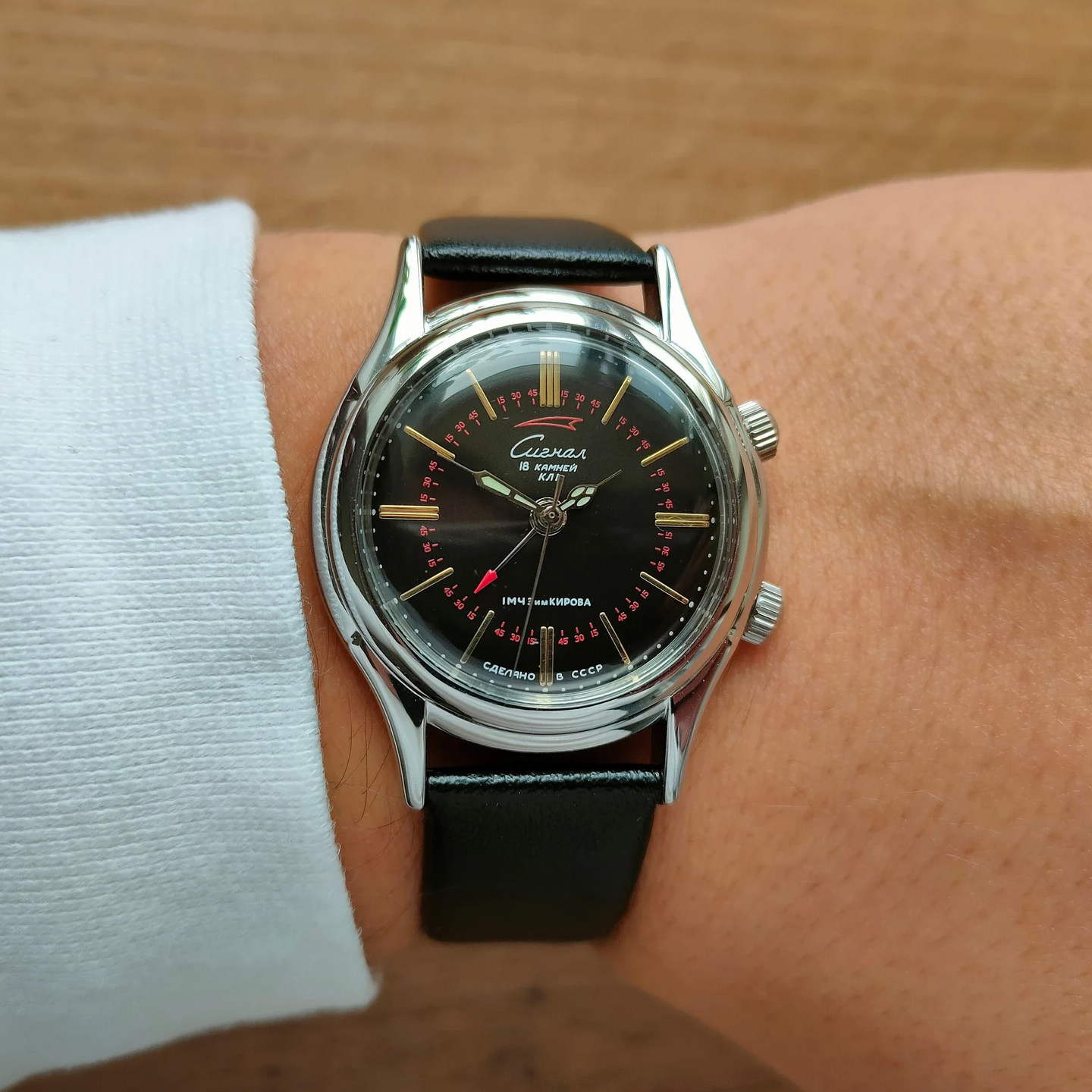 稀有闹铃声功能的机械表进口正品