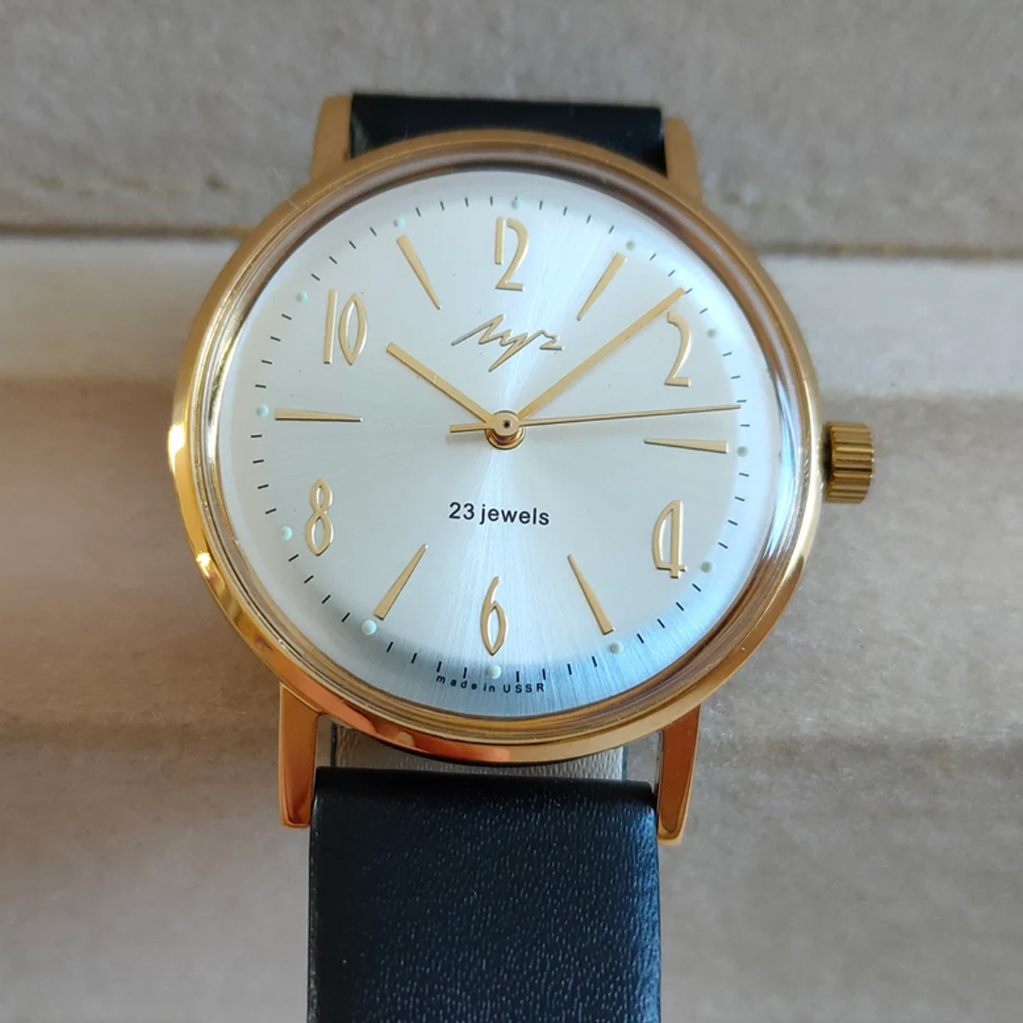 苏联库存老表LUCH曙光简约复古超薄机械小表盘男女表铜壳经典耐用