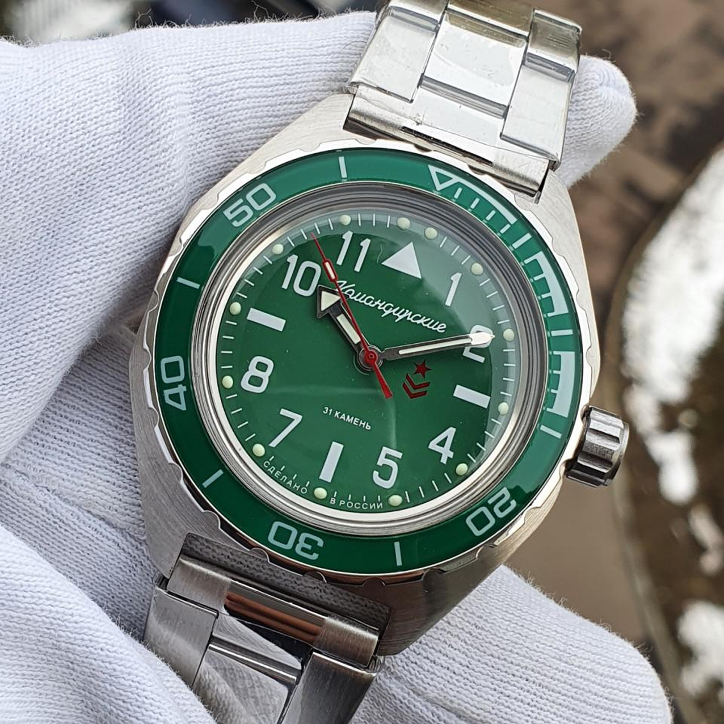 俄罗斯现役机械防水军表绿水鬼