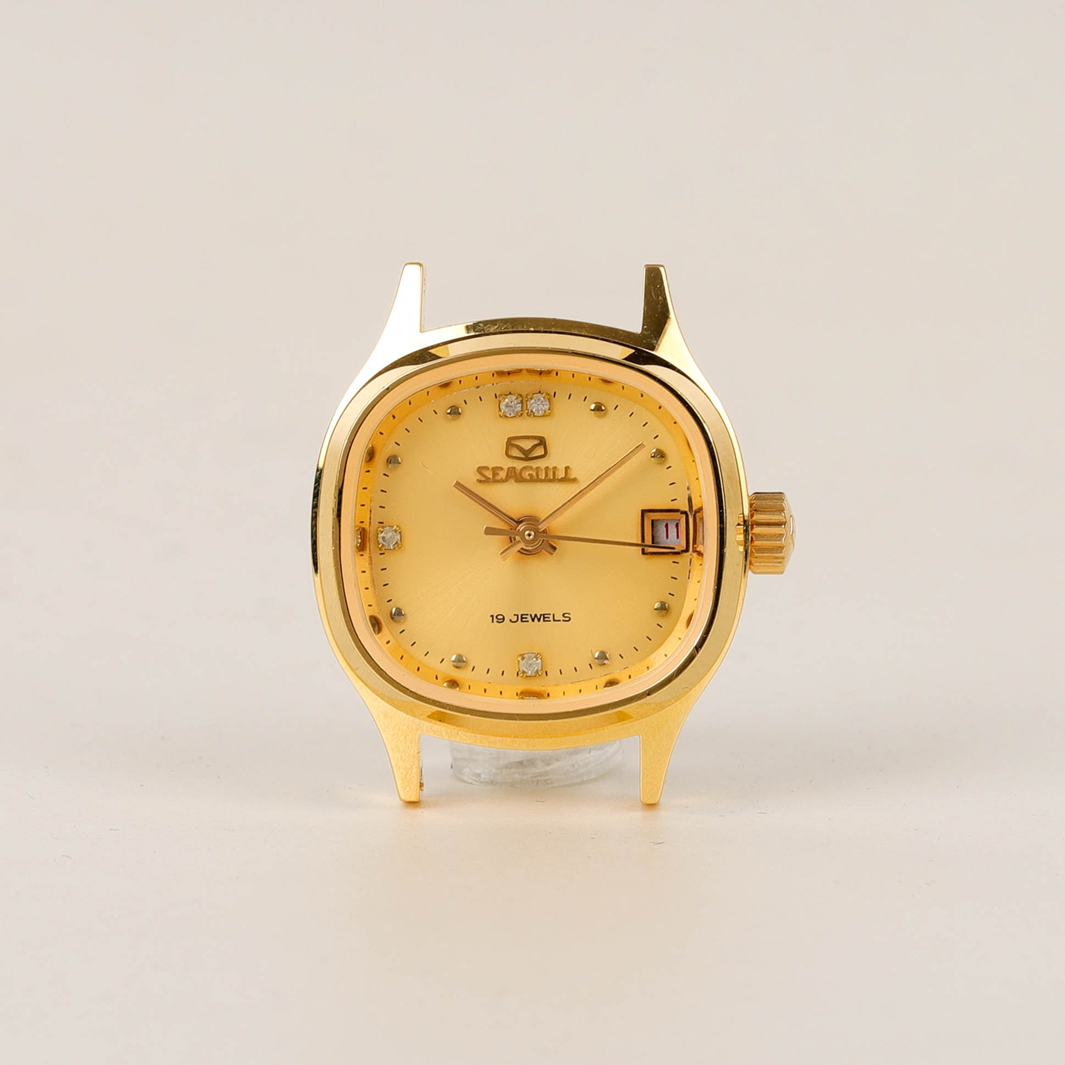 复古金色怀旧天津手表厂老库存海鸥牌方形日历手动机械表女士手表