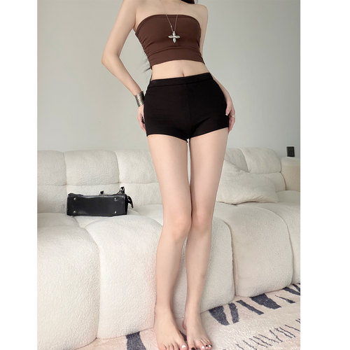 美式辣妹风黑色中高腰紧身热裤
