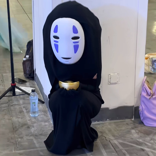 万圣节千与千寻无脸男cos