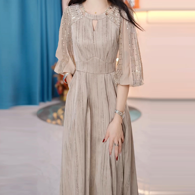 连衣裙2025新款女夏秋十三行爆款高档品牌长袖气质轻奢高级感裙子