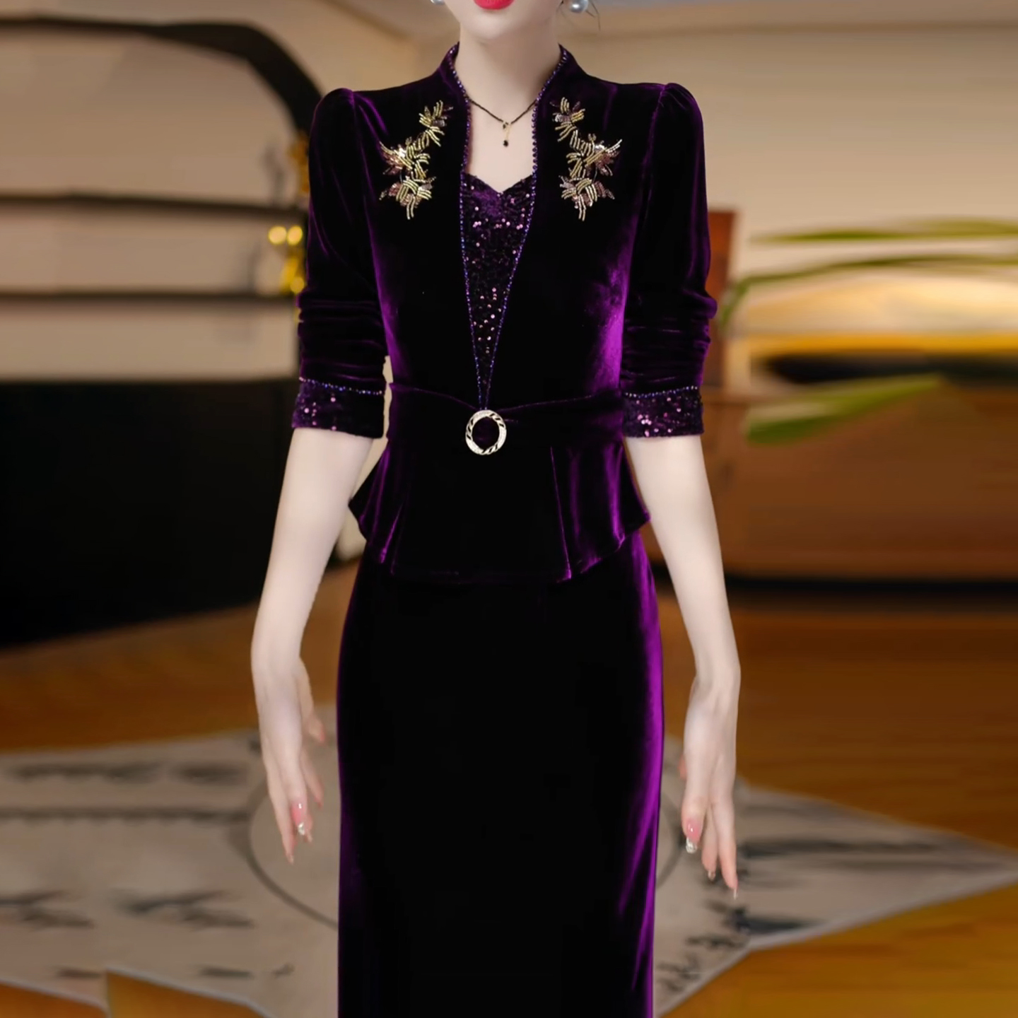 连衣裙2025新款女秋冬十三行爆款轻奢高级感贵夫人丝绒喜婆婆礼服