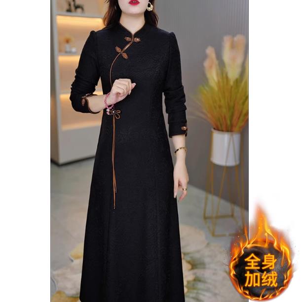 加绒连衣裙女2025秋季新款气质妈妈小香风套装夹棉加厚秋冬裙子