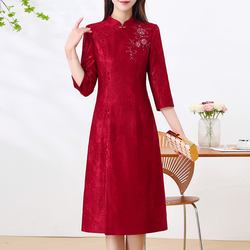 红色新中式改良旗袍七分袖洋装2025年新款喜婆婆婚宴装a字裙春