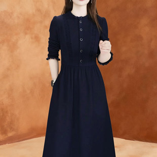 连衣裙2025新款女秋冬十三行爆款加厚巨好看长袖轻奢高级感配大衣