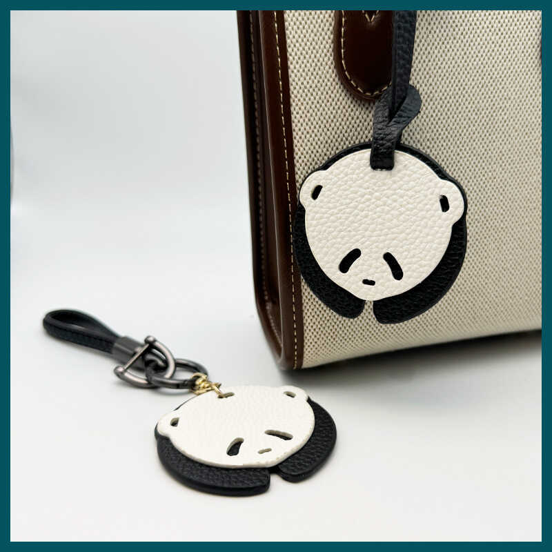 功夫大熊猫玩偶钥匙扣挂件卡通后视镜挂饰牛皮女包包吊饰汽车挂绳