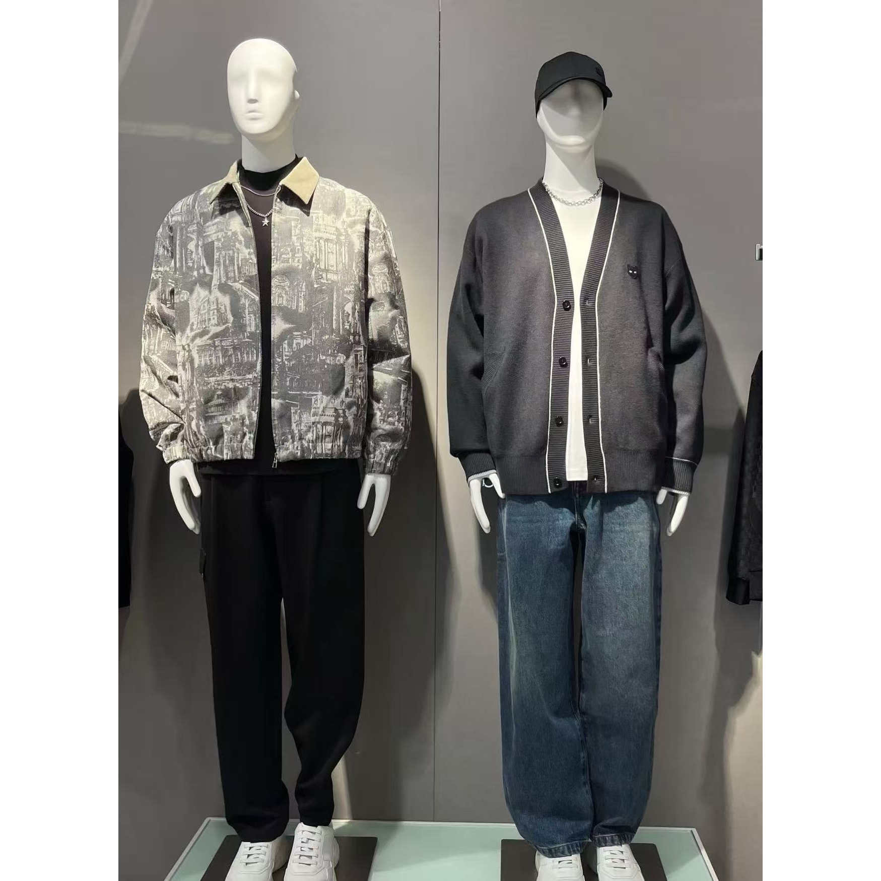 商场款秋季男士舒适宽松翻领夹克百搭满印休闲外套95670/H8