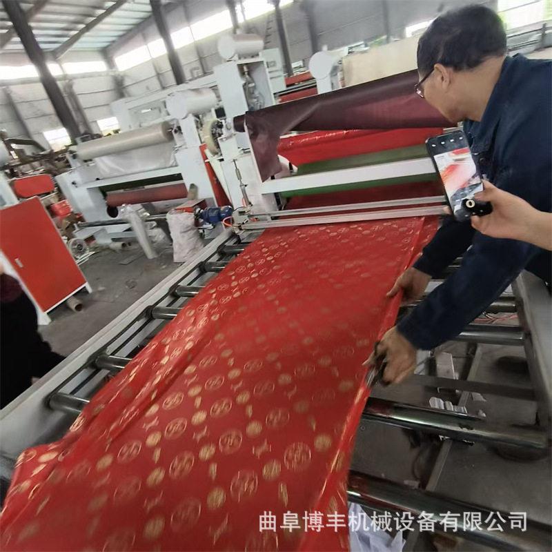 硬纸板植绒无纺布复合机 2厘厚密度板冷胶贴面机 雪弗板贴纸机械