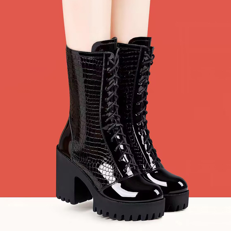 2025新款秋冬厚底高跟百搭加绒长筒靴英伦风春秋单靴漆皮马丁靴女