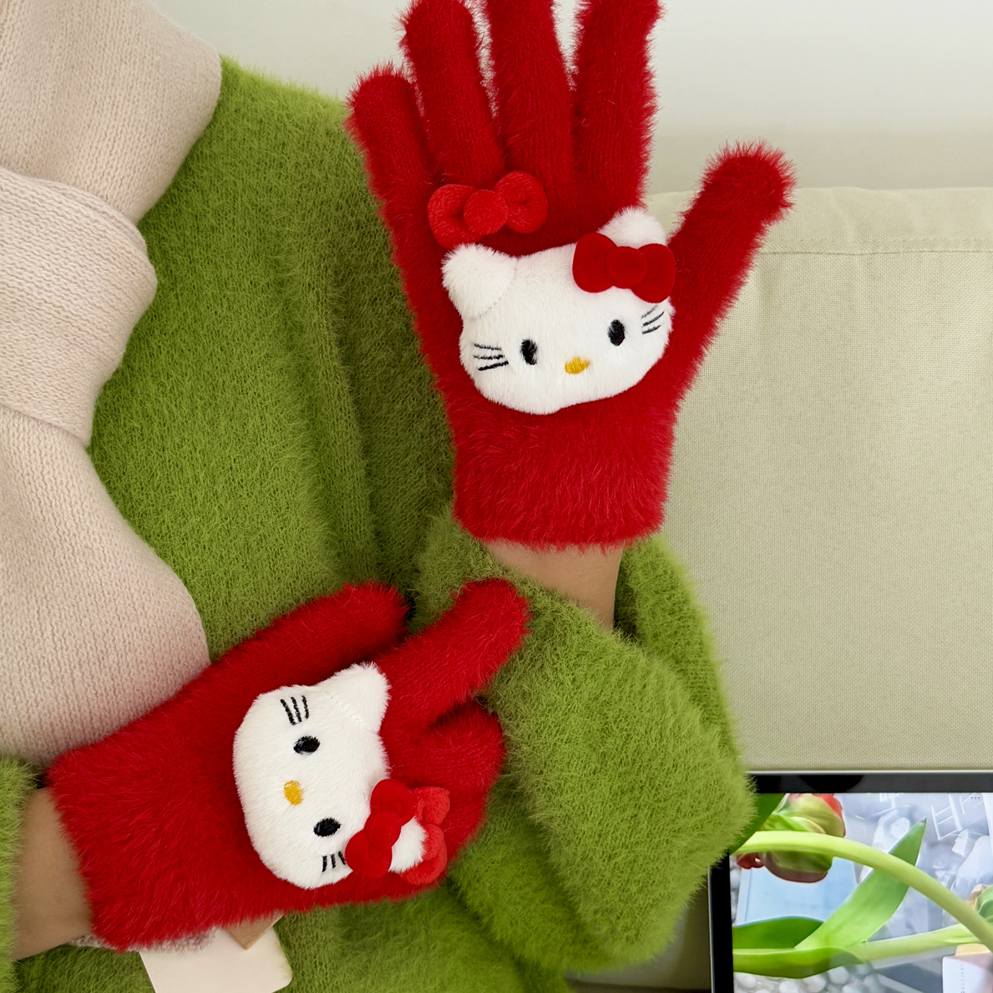 韩版可爱猫咪保暖手套女冬季2025新款毛绒防寒加厚骑行露指可触屏