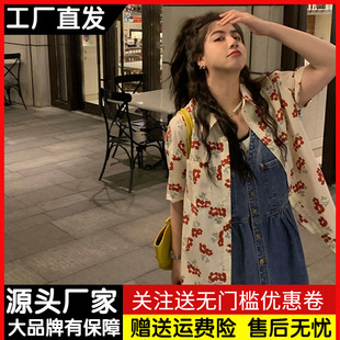 女夏季 设计感小众上衣大码 衬衫 复古港风碎花短袖 宽松显瘦印花衬衣