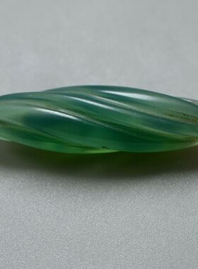 中古千年绿玉髓宋元玛瑙管转绳纹