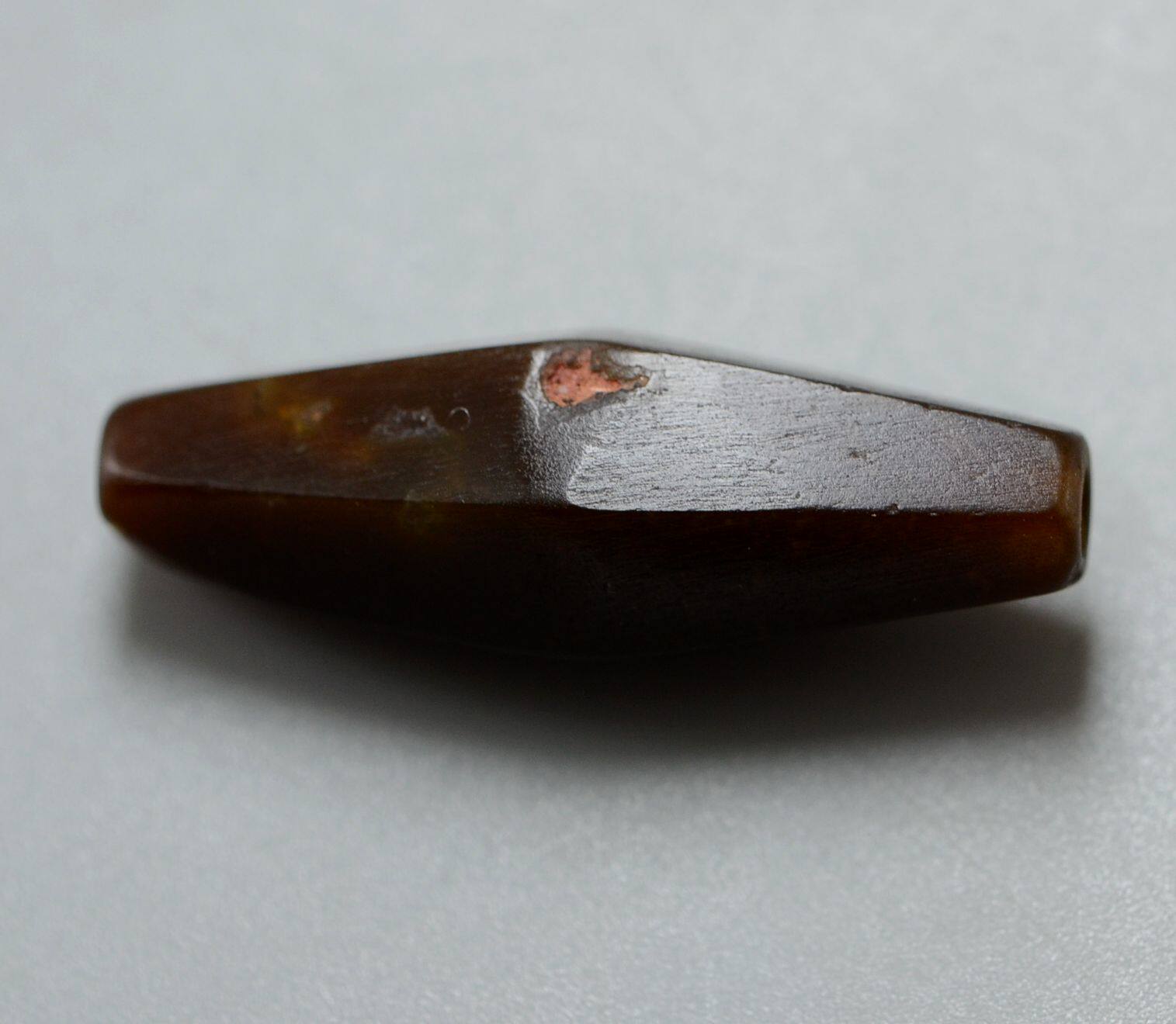 中古糖色多楞珠千年古珠六棱十二面文玩原石老玛瑙管精品古董配珠