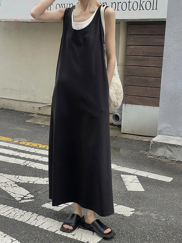 胖mm假两件背心裙女2026夏季新款大码宽松显瘦休闲无袖内搭连衣裙