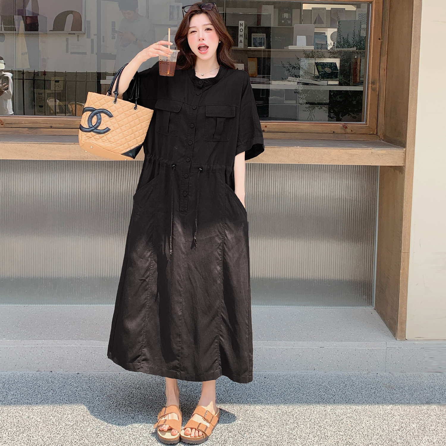 亚麻大口袋工装宽松连衣裙女2025夏季薄新款大码小众设计短袖裙子