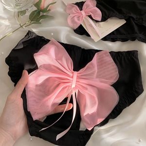 在逃公主甜心女士蕾丝性感女生纯棉档温柔浪漫纯欲粉色镂空内裤