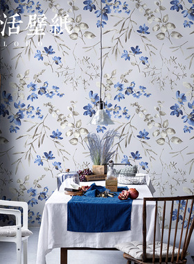 北欧蓝色紫色无纺布田园碎花兰花壁纸温馨卧室客厅背景墙纸高级感