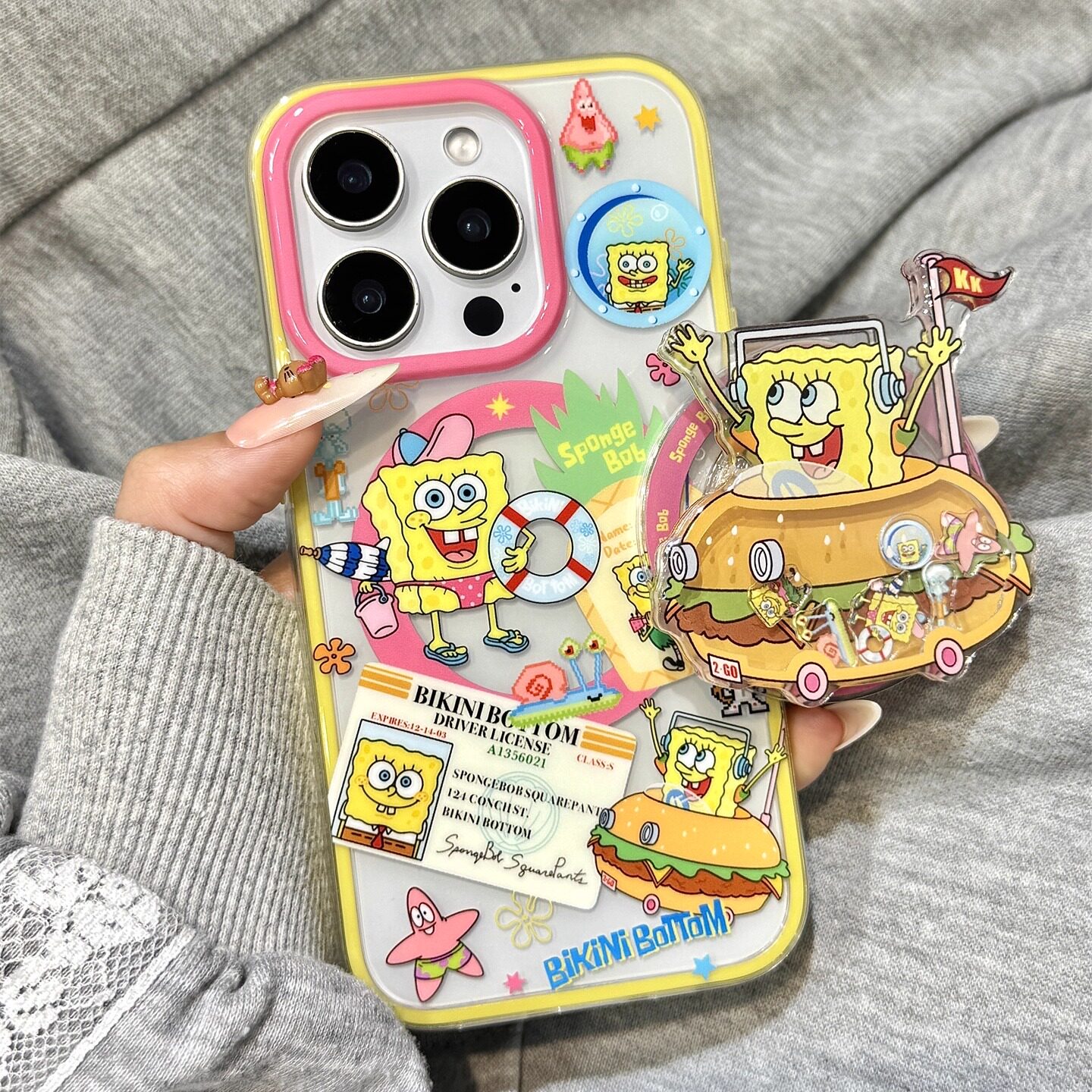 海绵宝宝派大星汉堡飞船磁吸支架适用于iphone17promax苹果16手机壳14新款16pro女13二合一15pm硅胶防摔套