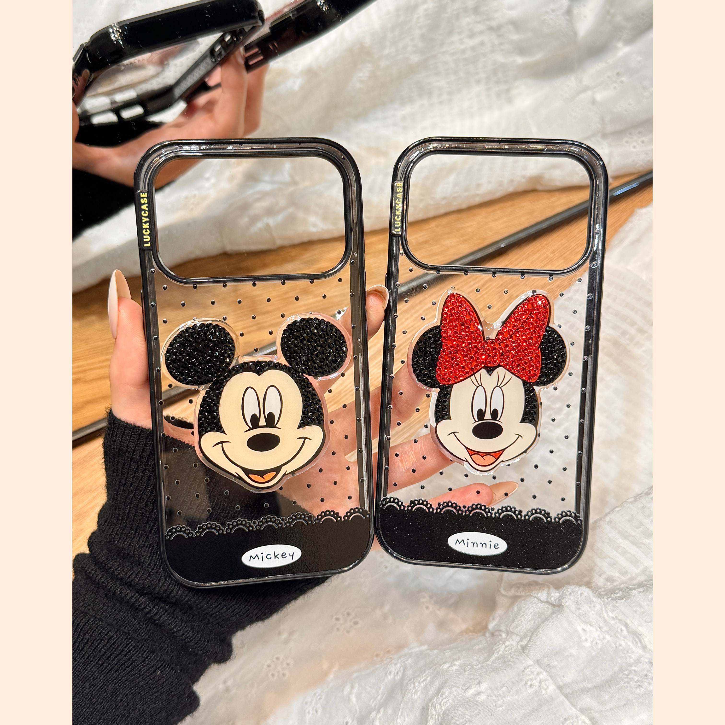 简约风黑色波点立体钻米奇米妮贴片适用于iphone17promax苹果14手机壳15新款16pro女13情侣17pm亚克力防摔套