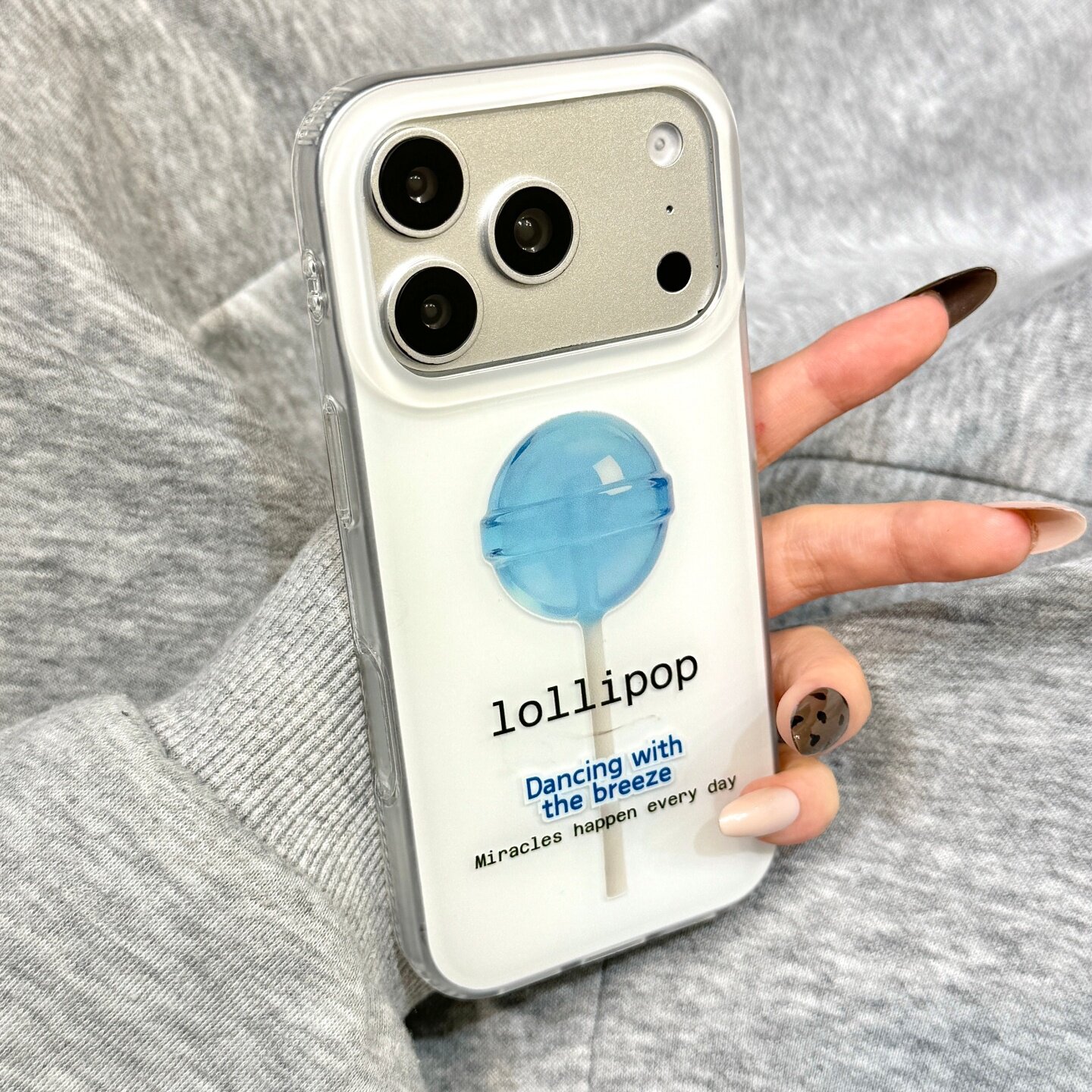 小清新简约风蓝色棒棒糖英文插画适用于iphone17promax苹果17手机壳15新款16pro女17pm双层硅胶创意防摔软壳