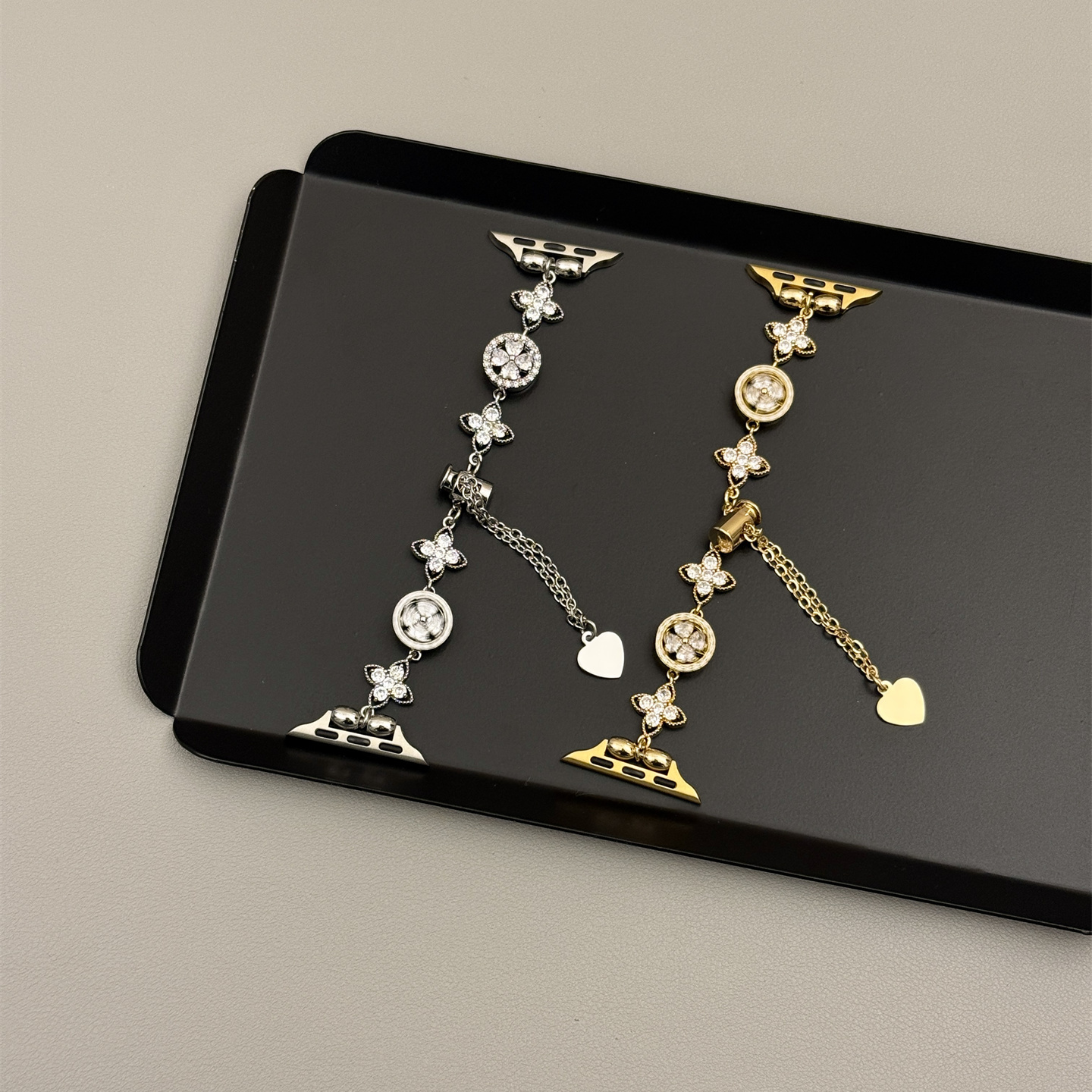 镶钻旋转风车幸运草链条表带适用iwatch11苹果手表applewatch9高级感s10闺蜜款Ultra23新款45SE简约s9女款s6