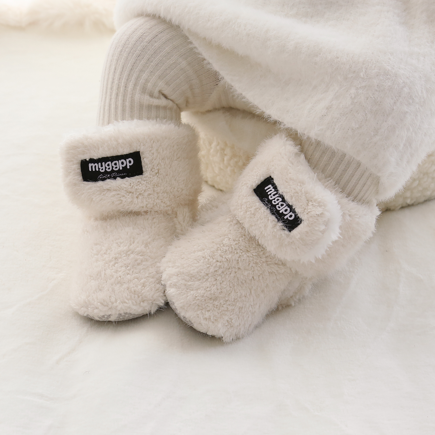 冬0-1岁羊毛绒加绒加厚学步棉鞋