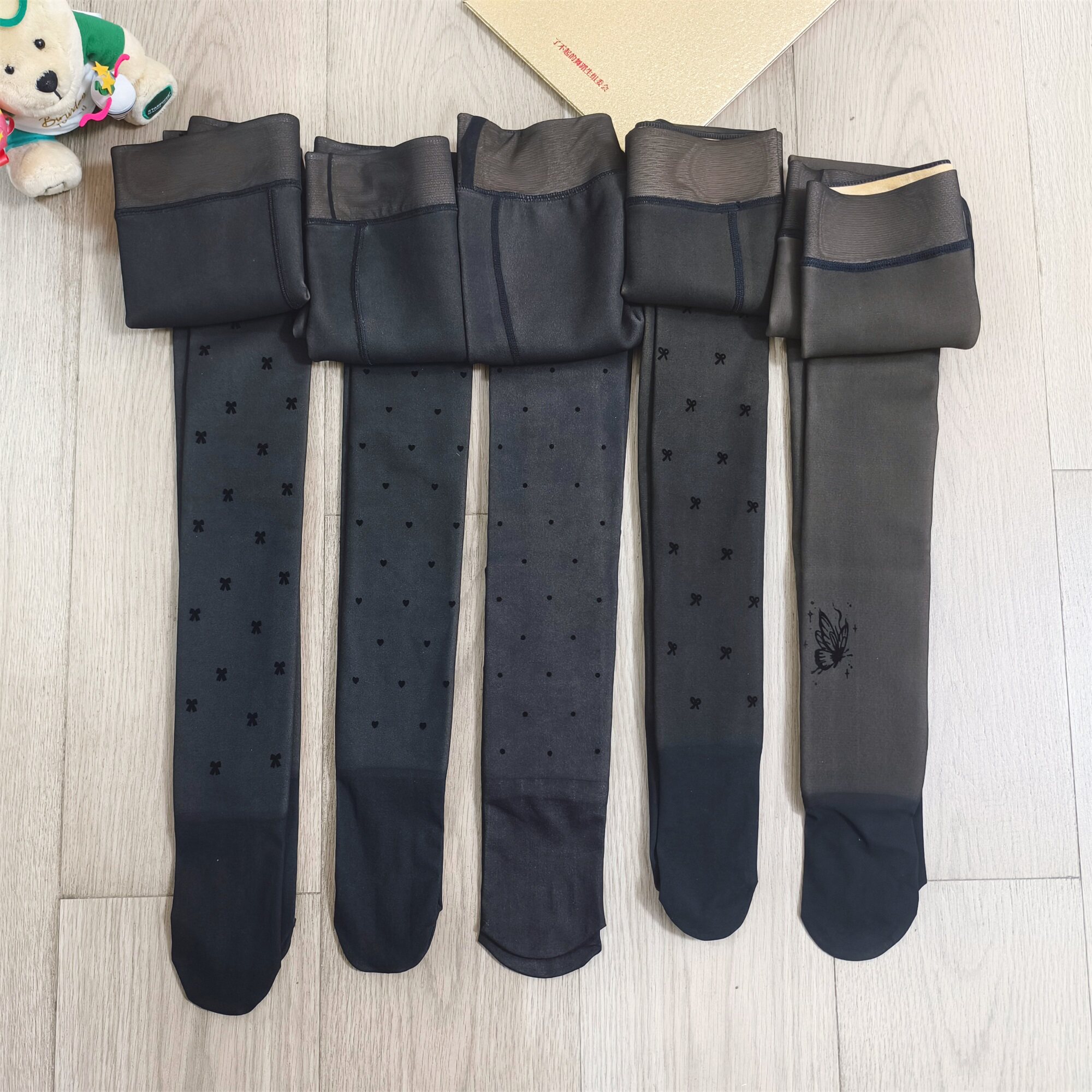 秋冬黑透肤光腿神器假透肉加绒加厚一体连裤袜显瘦保暖高腰打底裤