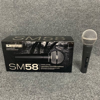 Wired dynamic microphone for karaoke hosting and live stream