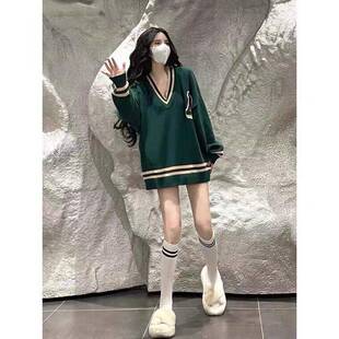 大码胖MM绿色条纹毛衣女秋冬宽松外穿慵懒风设计感韩版套头针织衫