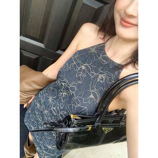 无袖挂脖吊带连衣裙女夏季小个子碎花牛仔裙短裙内搭打底裙女春秋