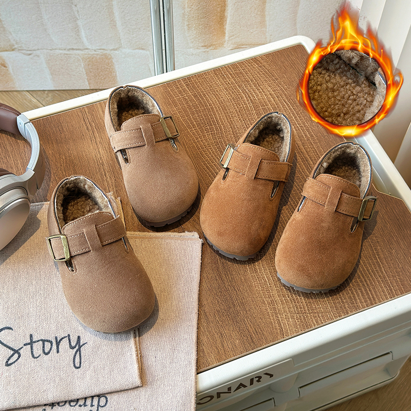 2025秋冬季新款韩版加绒勃肯鞋男女童休闲百搭软底防滑潮款儿童鞋