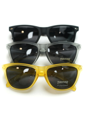 THRASHER三色经典墨镜