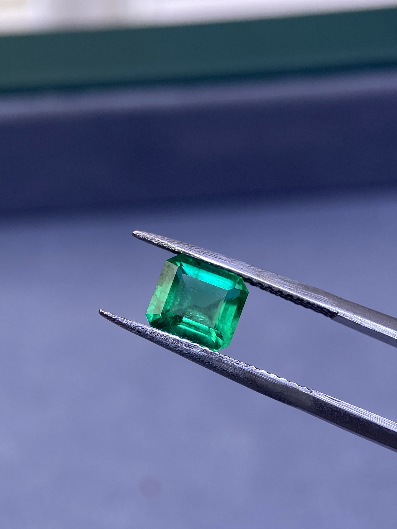 潘杰希尔祖母绿1.688ct 7.1*6.54*4.59mm w0202