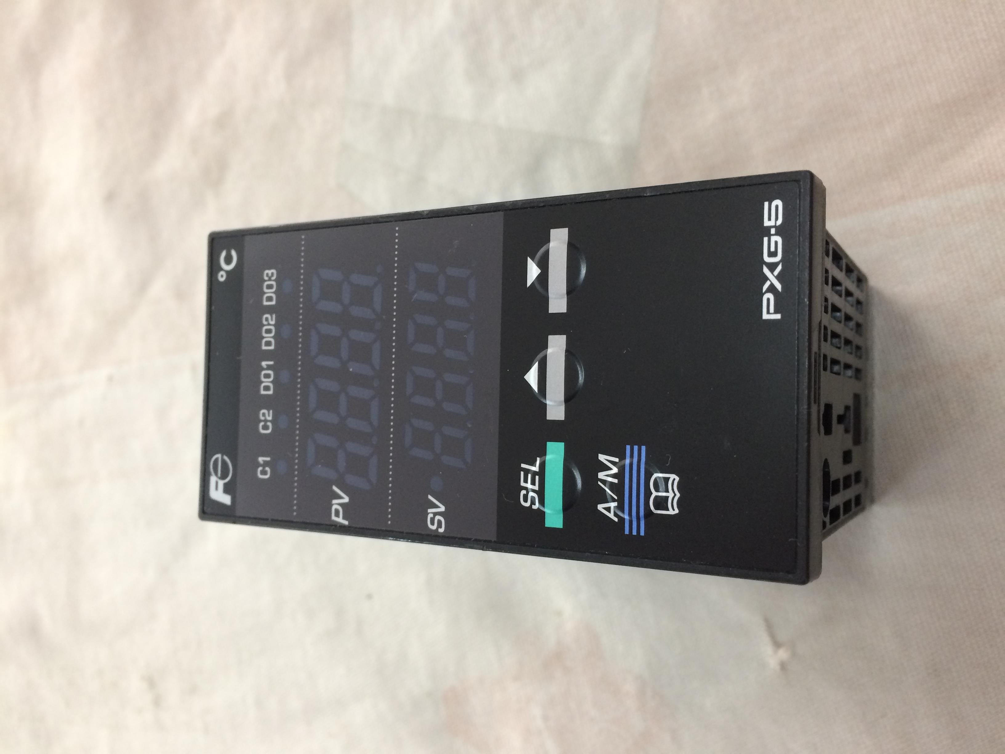 议价....实体店特价销售温控表 PXG-5 PXG5ERY1-MYY00 测试好