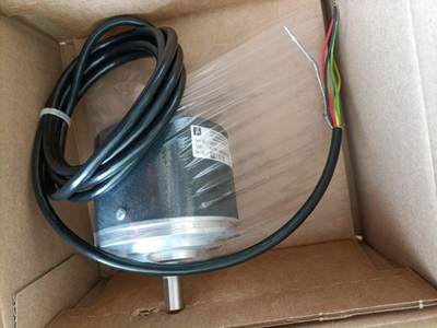 议价....增量旋转编码器 RVI8N-10CK723ARVI78N-11N-01024全新原