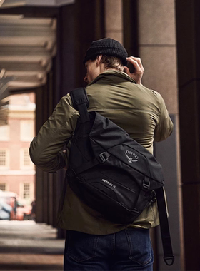 代购Osprey METRON 18 小鹰脉冲18男士单肩斜跨包骑行休闲通勤邮