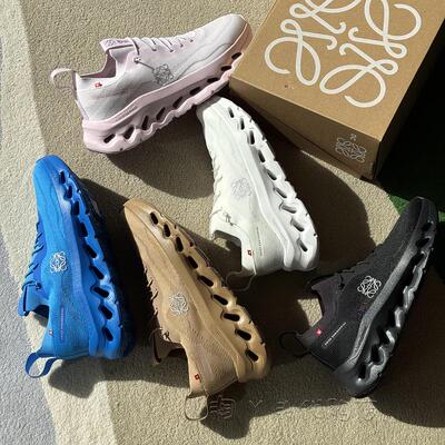 代购LOEWE x ON Cloudtilt昂跑罗意威联名跑步鞋弹力再生针织运