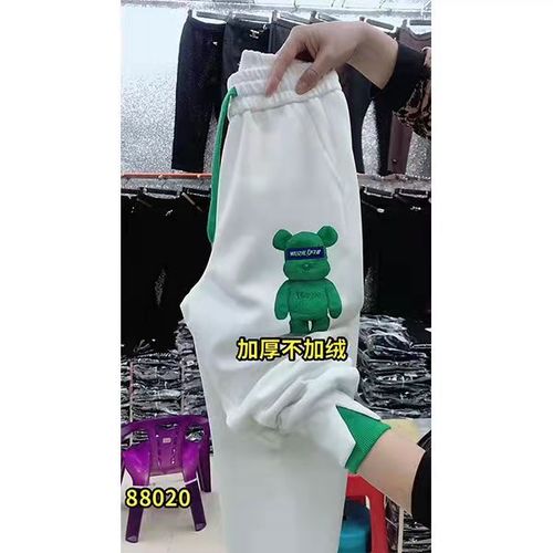 俏嫣然服饰 27QZRFS9722 整款下架