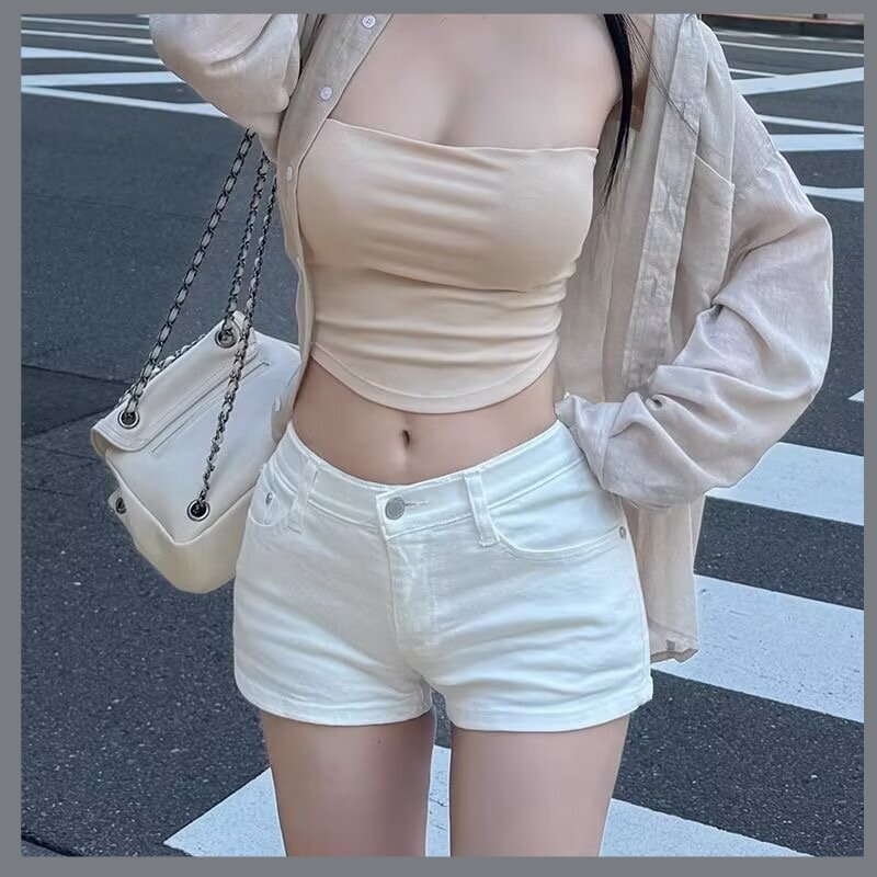 辣妹风白色低腰牛仔短裤女春季显瘦百搭小个子热裤夏季韩系纯欲