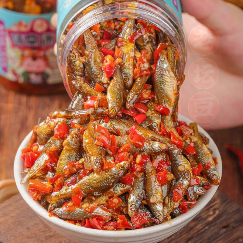 湖南正宗柴火鱼干下饭菜香辣火培小鱼仔小吃农家零食熟食油辣椒酱