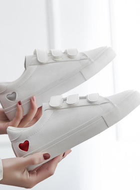 爱心魔术贴小白鞋学生女款2025春夏季运动街拍板鞋舒适休闲球鞋子