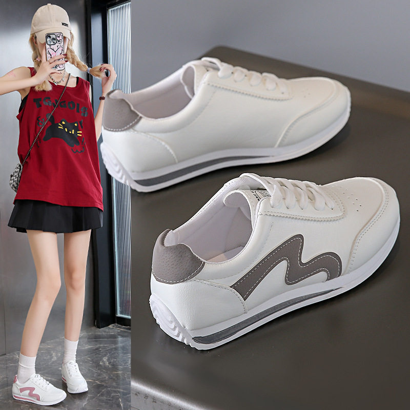 2025新款春秋季阿甘鞋女休闲皮面平底板鞋透气学生时尚软底小白鞋