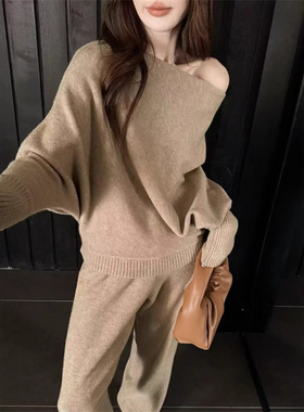 法式气质斜肩一字领露肩长袖套头毛衣+针织阔腿裤套装女两件套潮