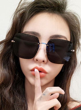 2025新款无框太阳眼镜女款